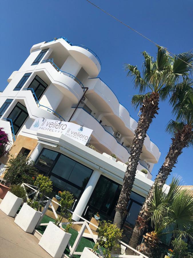 Hotel Il Veliero Торре-Сан-Джованні-Удженто Екстер'єр фото